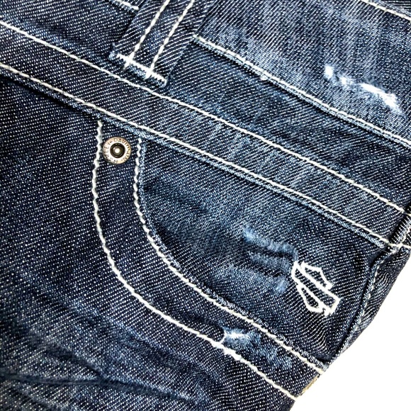 Harley Davidson size 10 crop Capri jeans. Too cute too fun for summer riding. - Picture 4 of 13